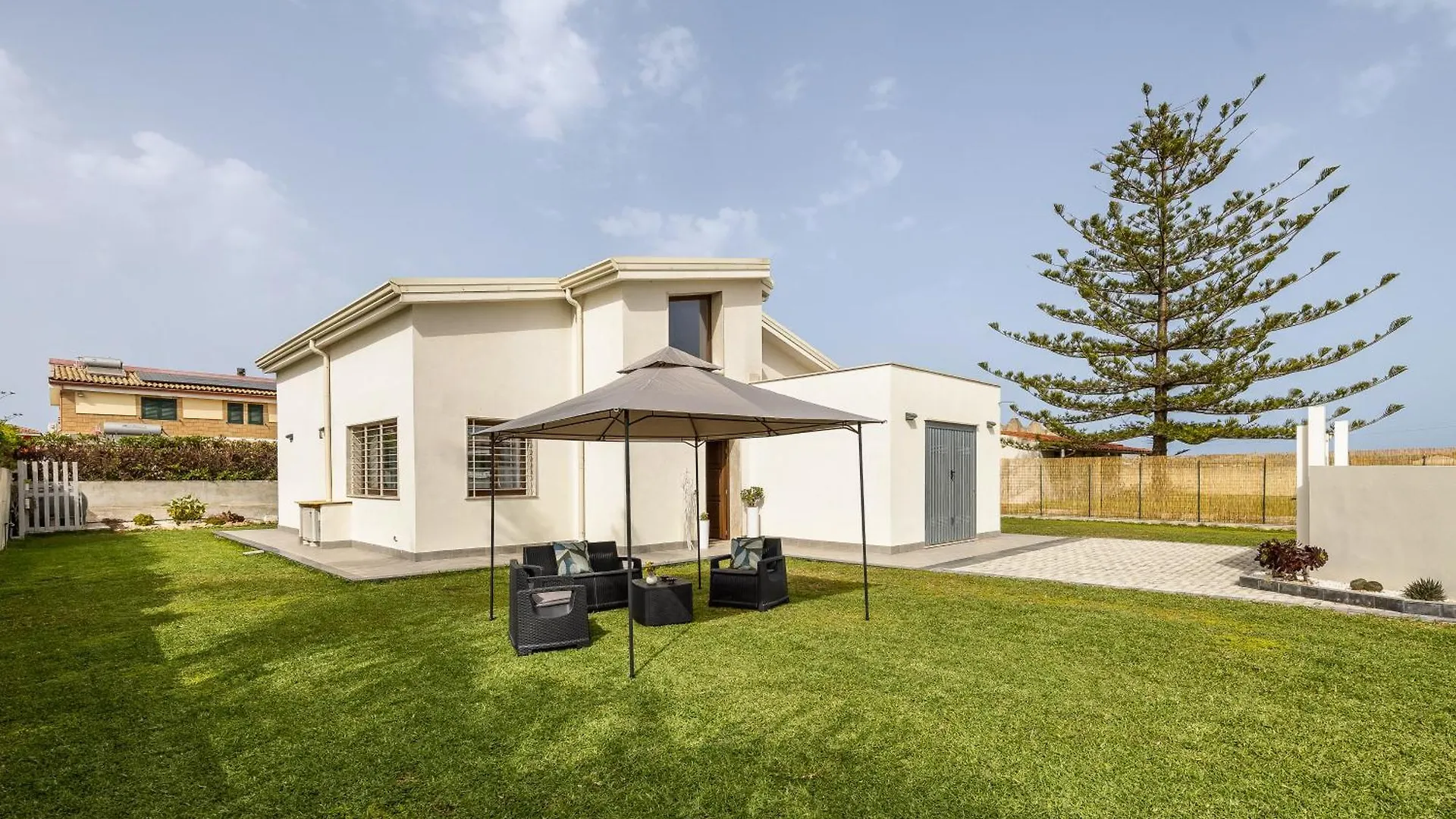 Villa Solea - Family Friendly Beach Villa Near The Sea Syracuse Itália