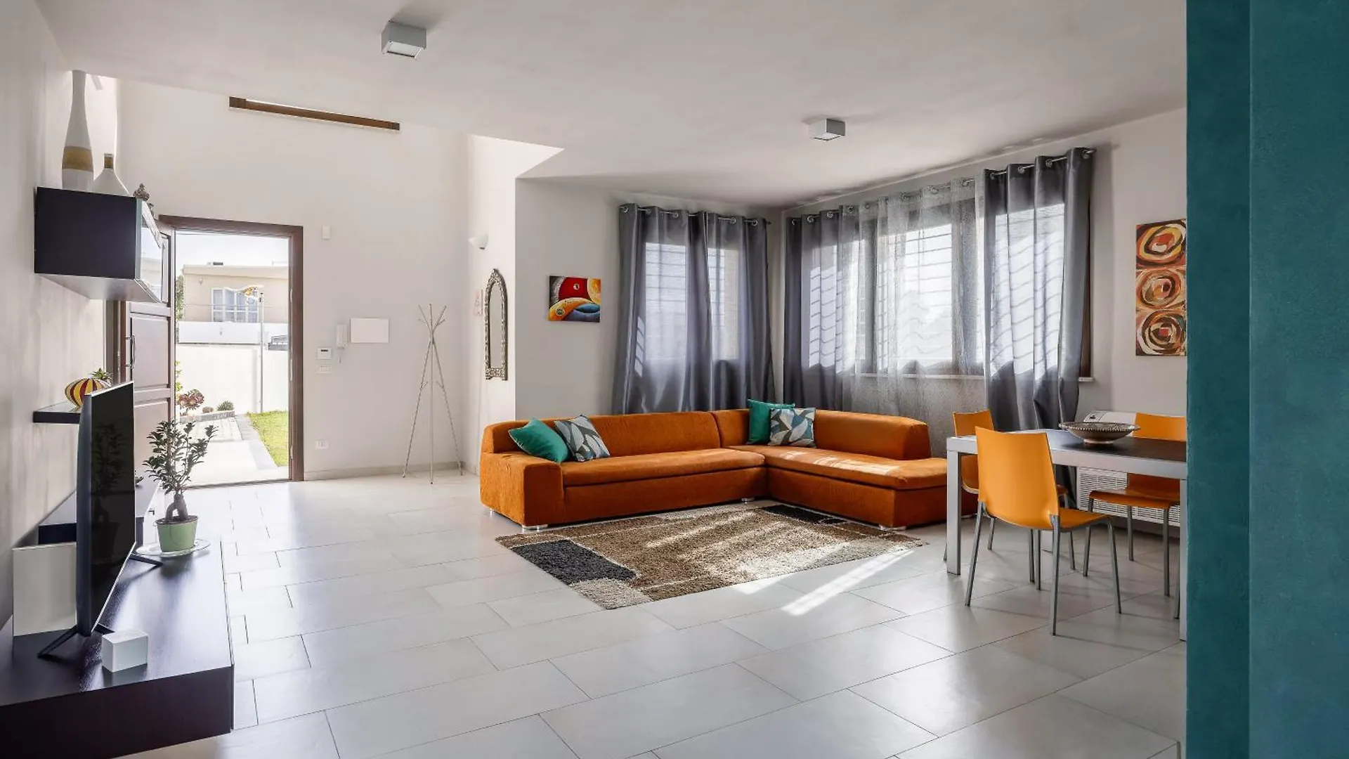 Villa Solea - Family Friendly Beach Villa Near The Sea Syracuse 0*,  Itália